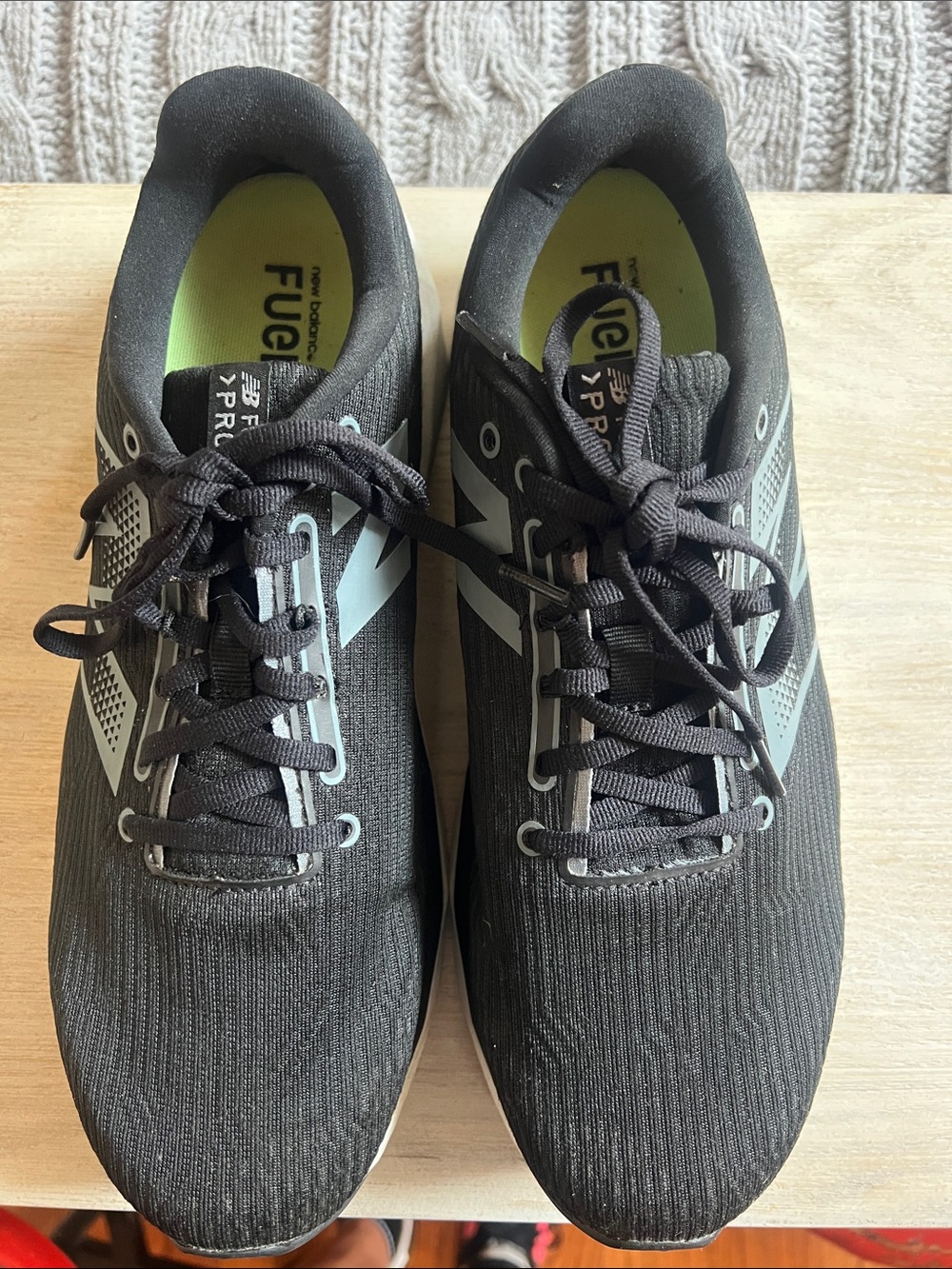 New Balance Propel Black Athletic Running Shoes w Gray/green accents size 10